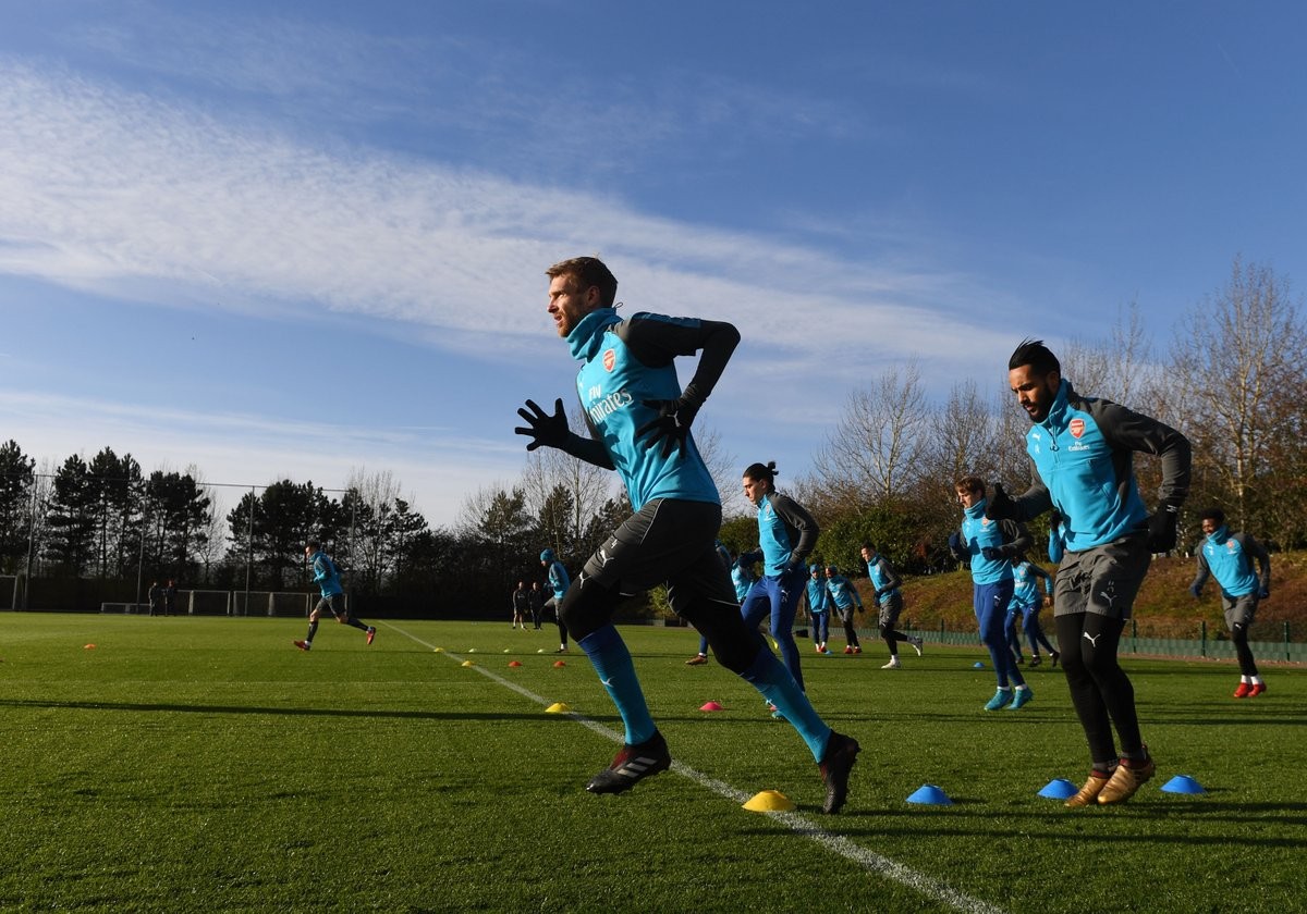 BInh hùng tướng mạnh, Arsenal miệt mài tập luyện - Bóng Đá