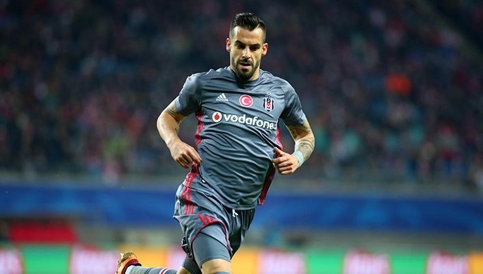 Besiktas: Kẻ bất ngờ từ chuyến tàu Phương Đông - Bóng Đá