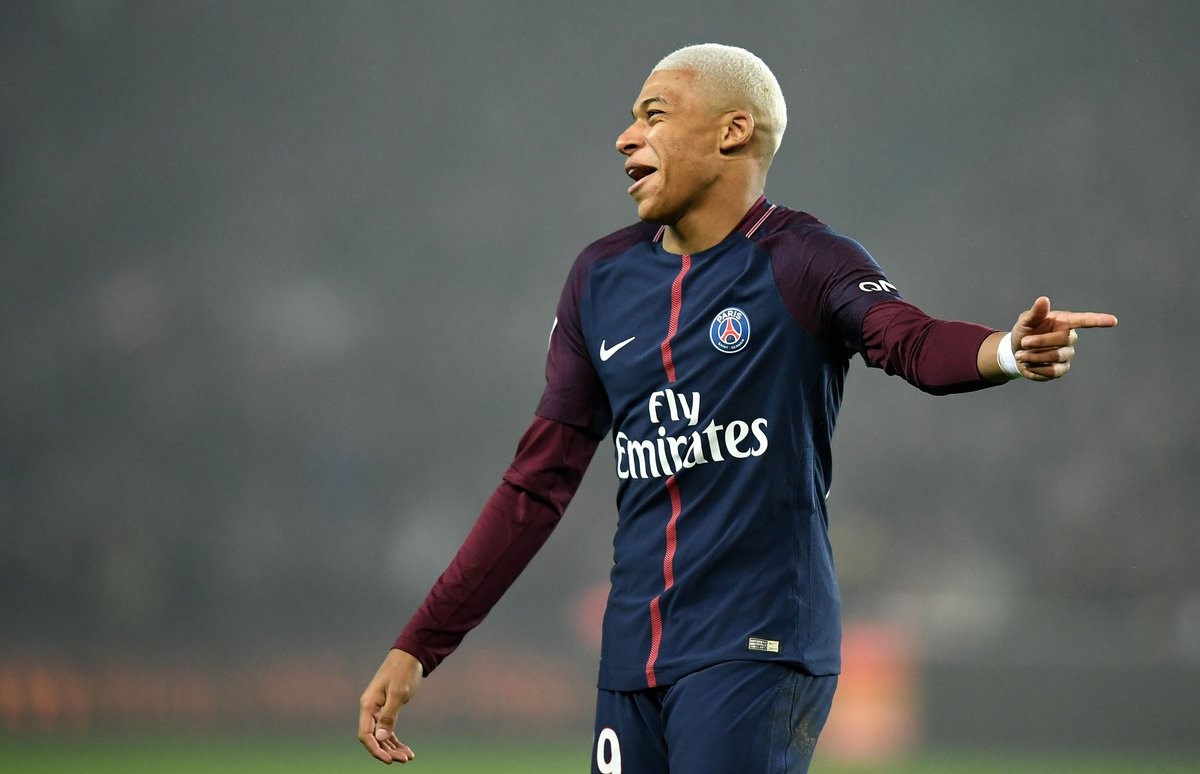 Vô đối năm 2017, Kylian Mbappe trên con đường 'Rô béo' - Bóng Đá