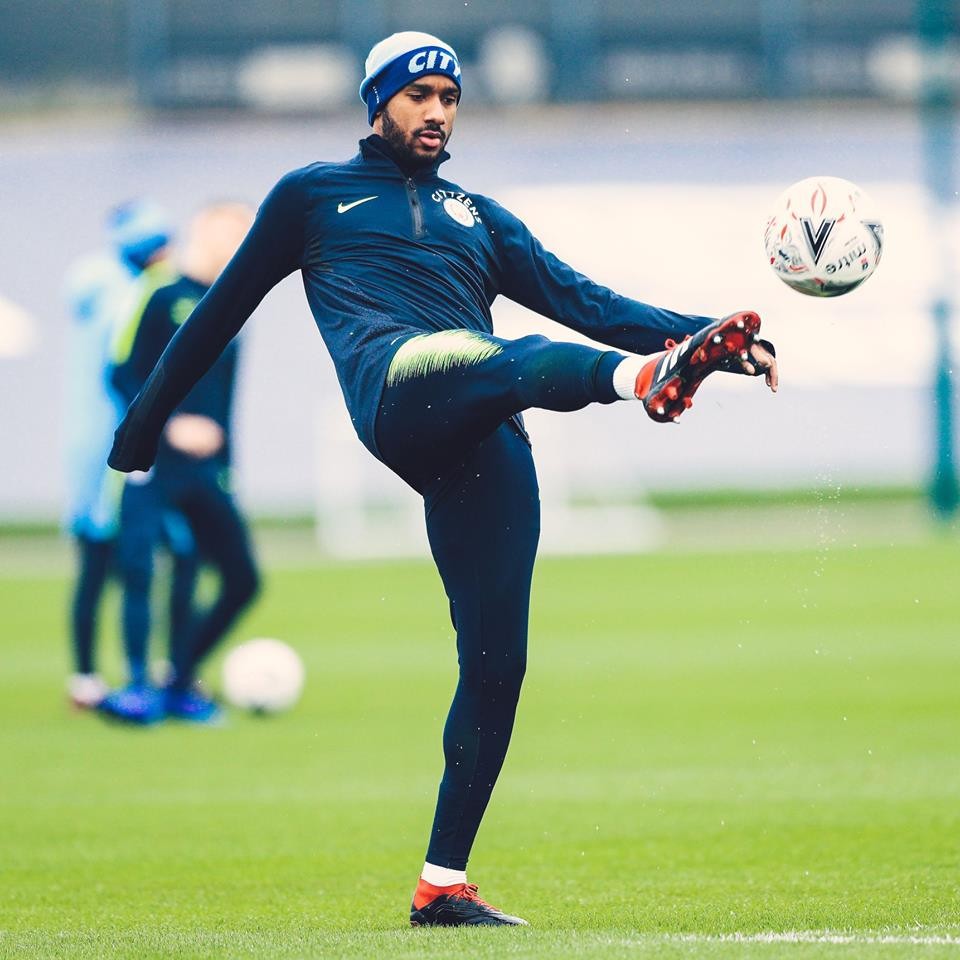 Man City tập  - Bóng Đá