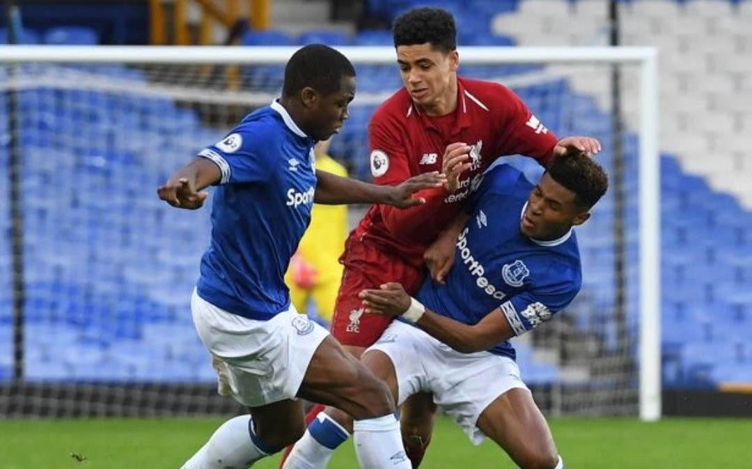 Ki-Jana Hoever - truyền nhân của Virgil van Dijk tại Liverpool - Bóng Đá