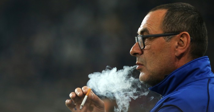 Bị phàn nàn về thành tích, Sarri 'mỉa mai' chủ tịch Napoli - Bóng Đá