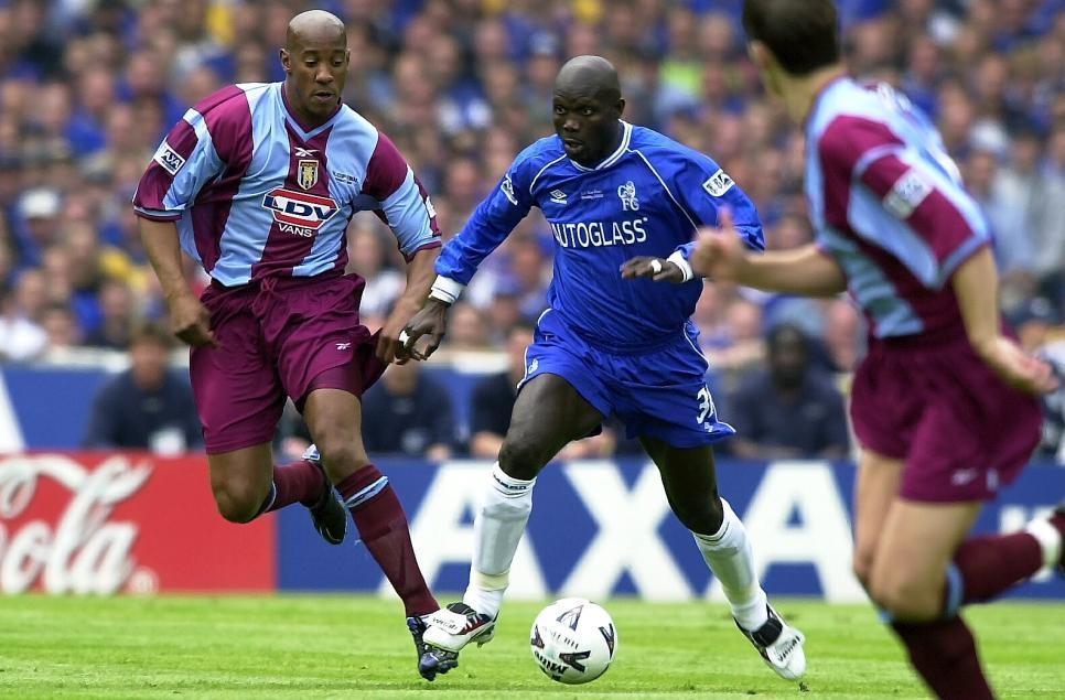 George Weah kể chuyện cuộc đời qua 10 bức ảnh - Bóng Đá