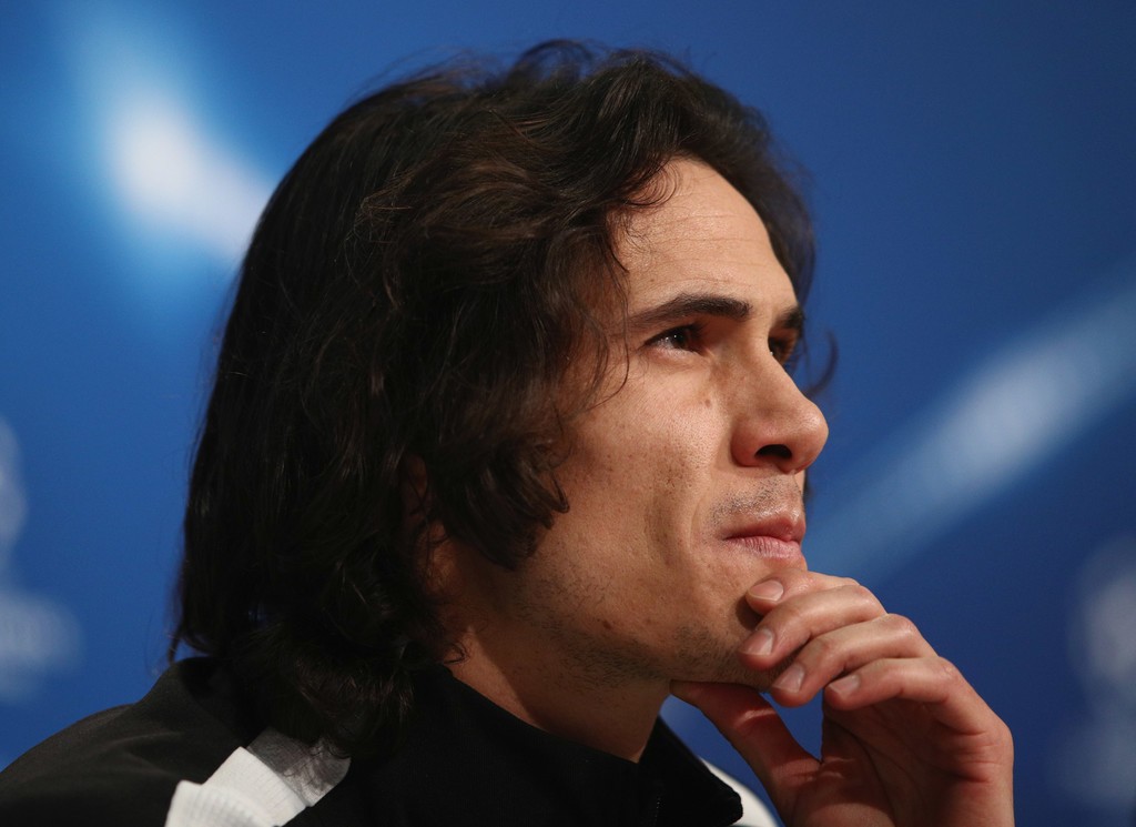 Cavani không hề quan tâm đến kỷ lục của Ibrahimovic - Bóng Đá