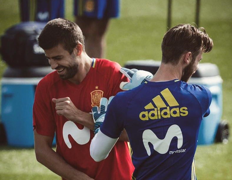 Buổi tập đầu tiên của David Villa cùng tuyển TBN - Bóng Đá