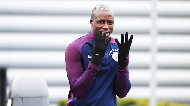 Man City trình làng áo tập mới, sẵn sàng bùng nổ ở Champions League - Bóng Đá