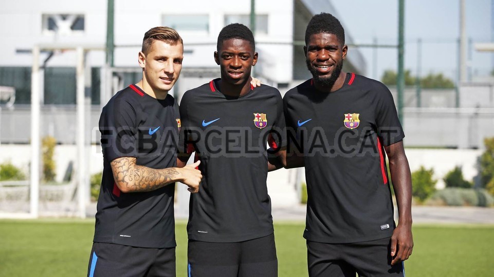 Sau tất cả, Dembele đã bớt lạc lõng tại Barca - Bóng Đá