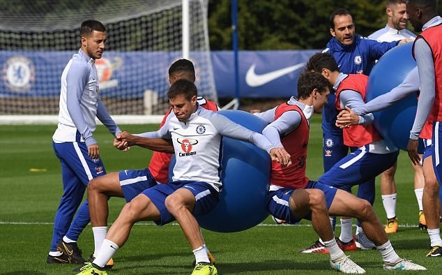 Buổi tập của Chelsea - Bóng Đá