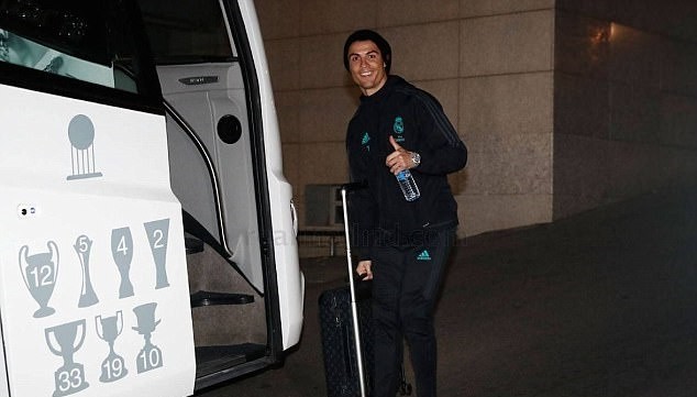 Real Madrid hành quân đến Sevilla - Bóng Đá