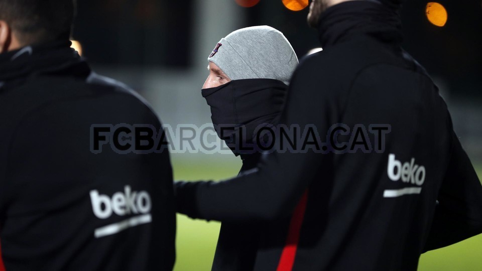 Dàn sao Barcelona cày đêm, quyết khiến Real nản lòng - Bóng Đá