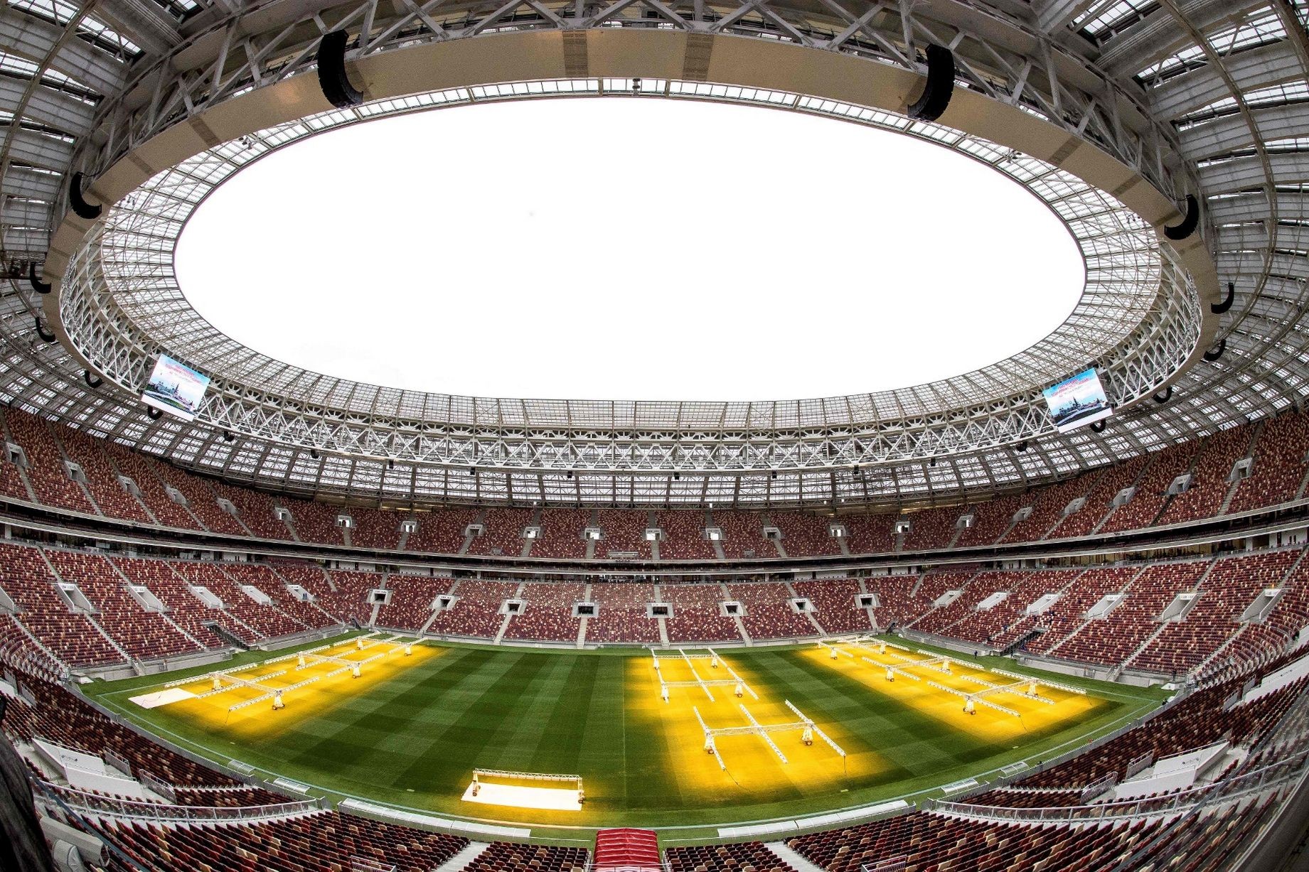 SVĐ Luzhniki - 'Ký ức 2008 của M.U' khoác diện mạo mới hoành tráng - Bóng Đá