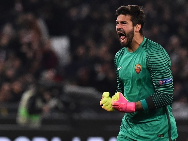 ĐHTB loạt trận mở màn Champions League: Không Messi, Neymar; Fellaini sánh vai Ronaldo - Bóng Đá