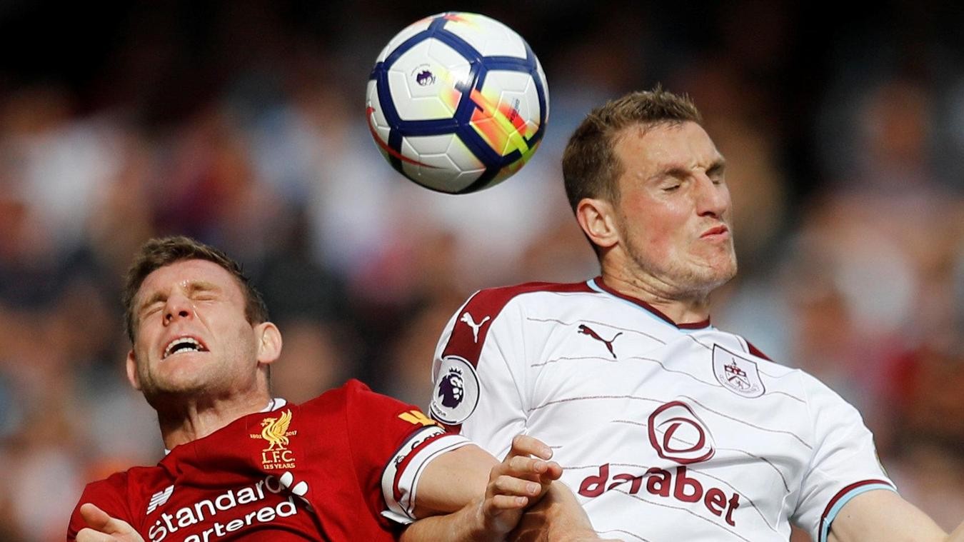 Góc HLV Phan Thanh Hùng  Ấn tượng Man “xanh”, Man “đỏ” - Bóng Đá