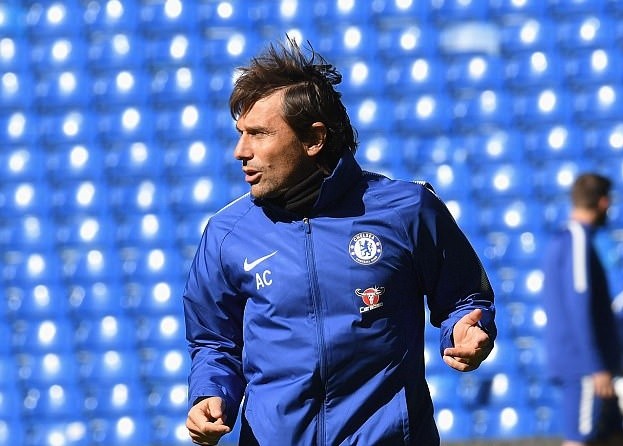 Góc HLV Phan Thanh Hùng: Man City đã hay, còn may! - Bóng Đá