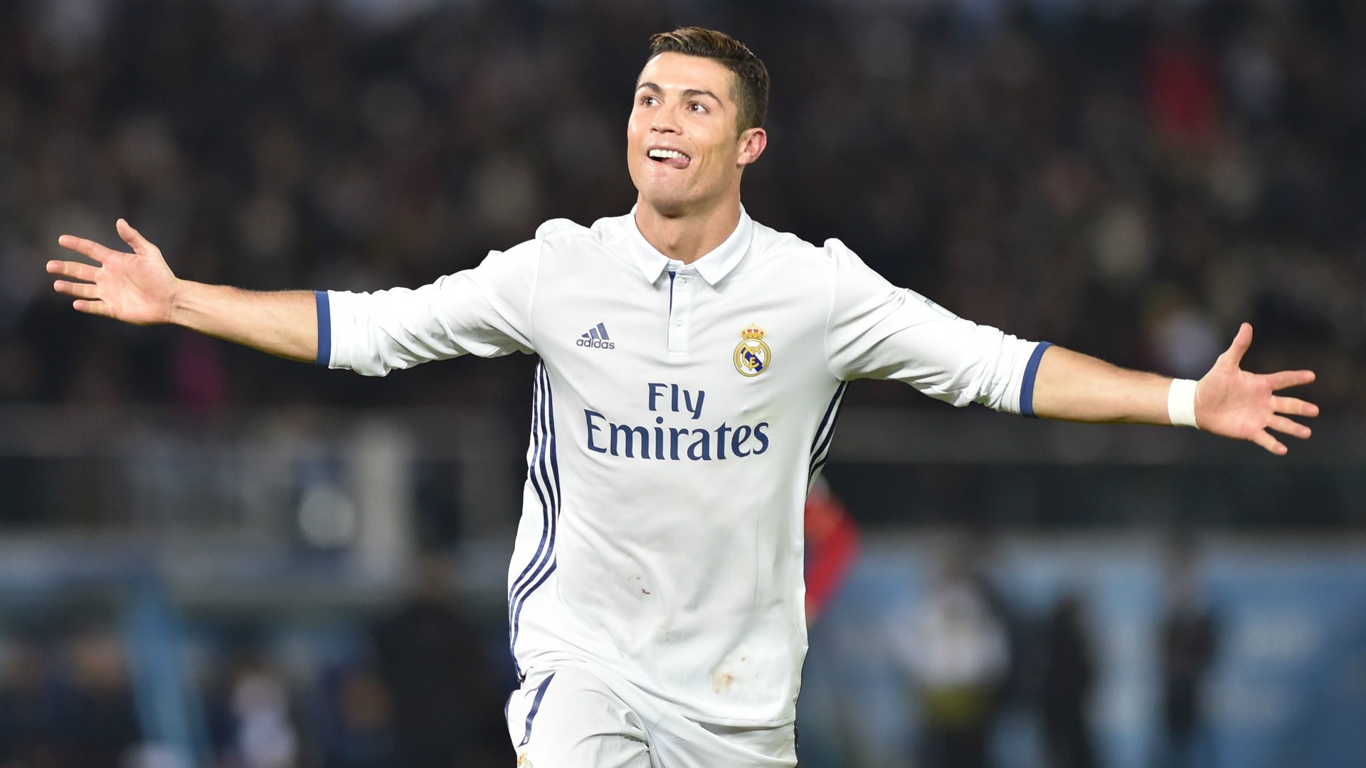 Ở tuổi 32, Ronaldo chưa có dấu hiệu dừng lại - Bóng Đá