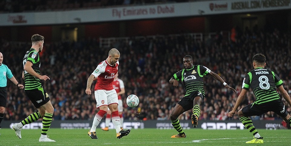 Arsenal 1-0 Doncaster Rovers: Vị khách đặc biệt - Bóng Đá