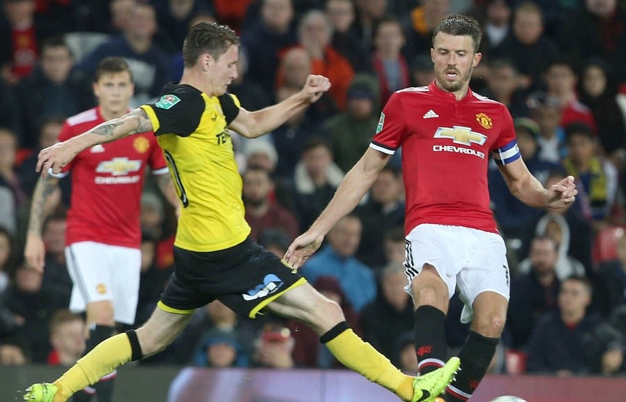 Chấm điểm Man Utd trận Burton: 'Nốt trầm' ở hàng thủ - Bóng Đá