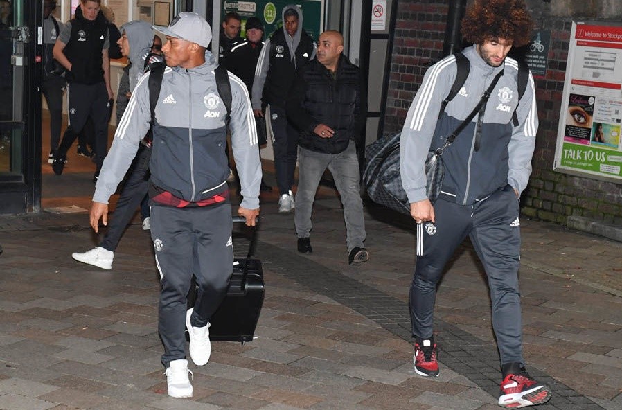 chùm ảnh Man Utd trở về - Bóng Đá