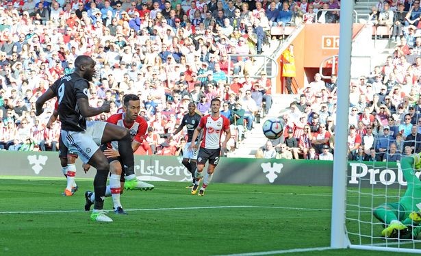 5 điểm nhấn Southampton 0-1 Man Utd: Món hời Lukaku - Bóng Đá