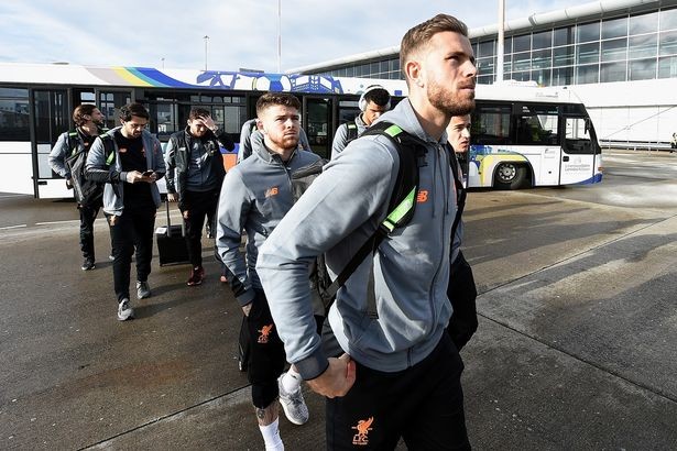 Liverpool binh hùng tướng mạnh lên đường chờ chiến Sevilla - Bóng Đá