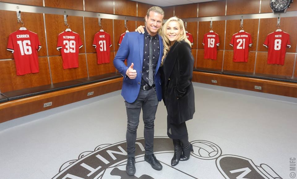 Man Utd đón 2 vị khách đặc biệt của làng WWE đến Old Trafford - Bóng Đá