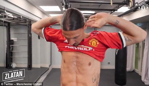Ra mắt M.U, Ibrahimovic bắt tay với Quỷ dữ - Bóng Đá