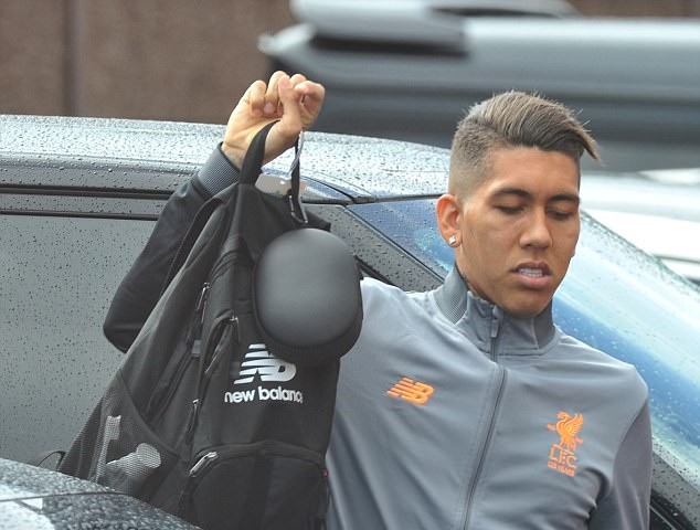 Dàn sao Liverpool có mặt ở Anfield, chờ Coutinho tái xuất - Bóng Đá