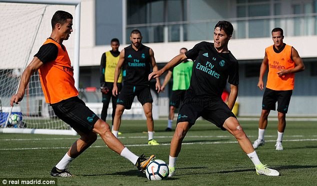 Ronaldo đối đầu Asensio khi trở lại Real Madrid - Bóng Đá