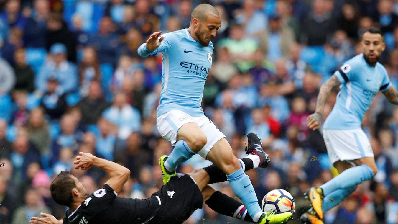 Vòng 6 NHA & Những thống kê ấn tượng: Hoàn hảo Man City; Thực dụng Man Utd - Bóng Đá