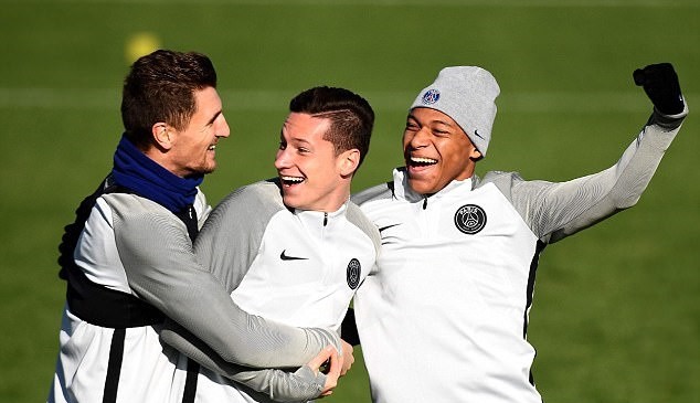 Buổi tập của PSG - Bóng Đá