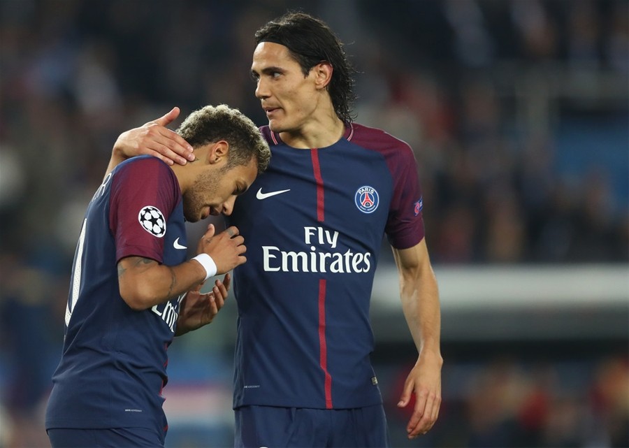 Góc HLV Nguyễn Văn Sỹ: Mình Ronaldo không thể gánh Real; Đại gia Anh trỗi dậy! - Bóng Đá