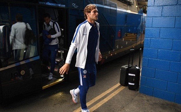 Man City và Chelsea đầy căng thẳng tại Stamford Bridge trước giờ G - Bóng Đá