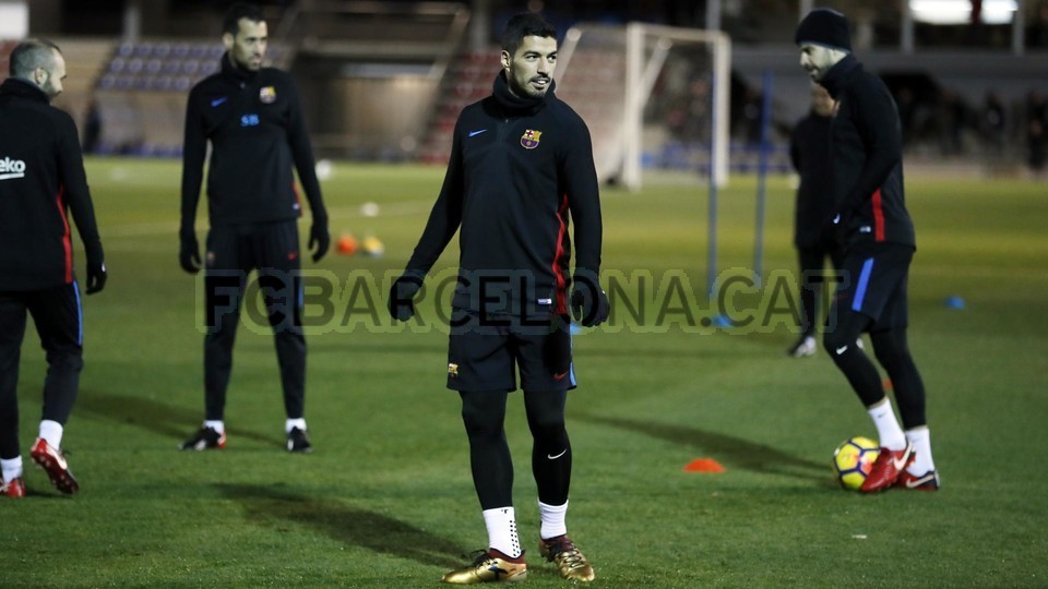 Dàn sao Barcelona cày đêm, quyết khiến Real nản lòng - Bóng Đá