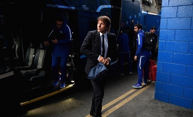 Man City và Chelsea đầy căng thẳng tại Stamford Bridge trước giờ G - Bóng Đá