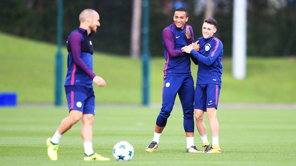Buổi tập Man City - Bóng Đá
