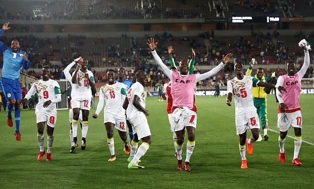 Đi World Cup, Senegal vỡ òa sau 16 năm dài đằng đẳng - Bóng Đá