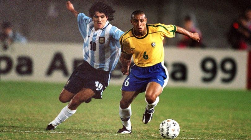 Ronaldo loại CR7, chọn Messi vào đội hình vĩ đại nhất lịch sử - Bóng Đá