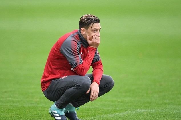 Arsenal đón một Sanchez 'sung sức, vui tươi' trở lại sân tập - Bóng Đá