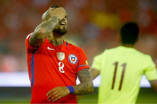 Sanchez tập luyện cùng tuyển Chile - Bóng Đá