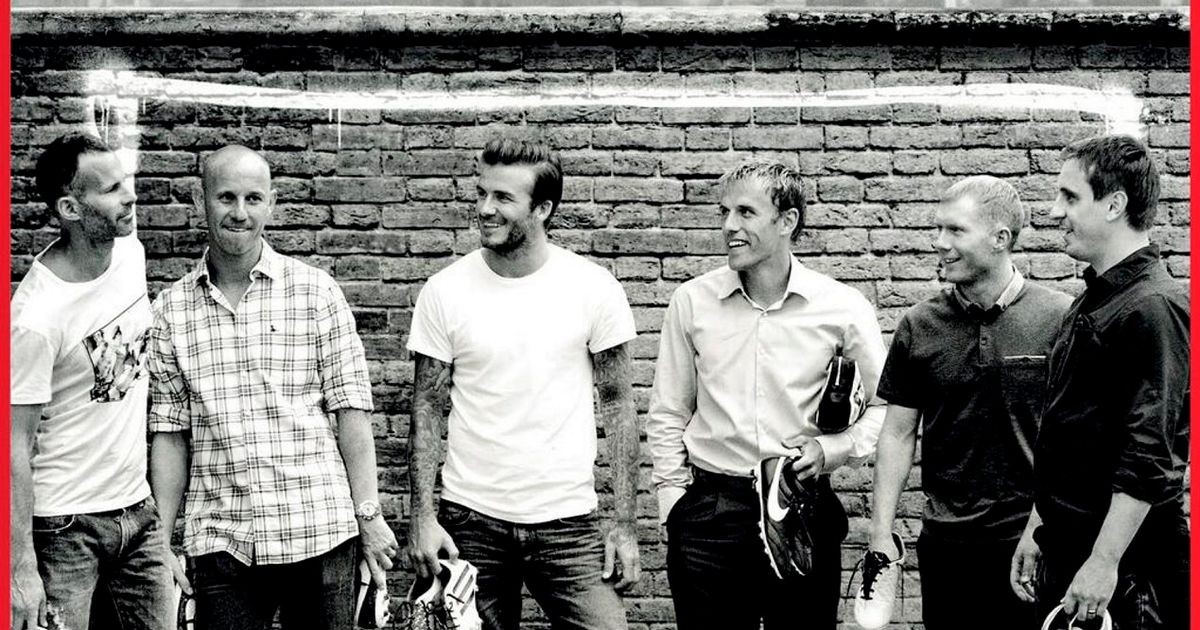 Beckham cùng dàn 'Class of 92' của M.U hồ hởi trở lại Old Trafford - Bóng Đá