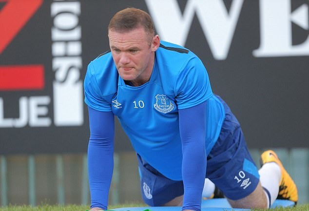 Everton và Rooney tập luyện ở Croatia - Bóng Đá
