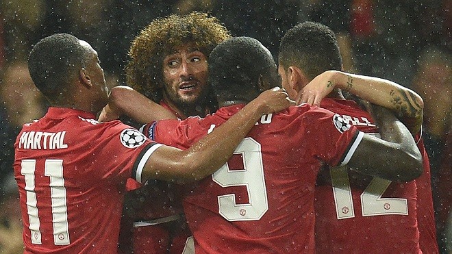 Lukaku tươi tắn dạo phố sau khi 'mở hàng' ở Champions League - Bóng Đá