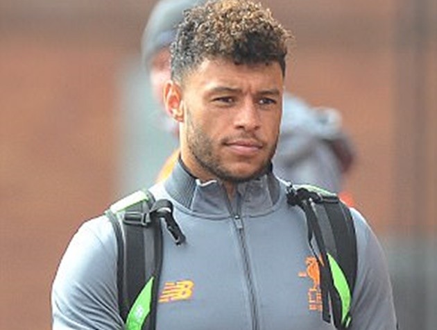 Dàn sao Liverpool có mặt ở Anfield, chờ Coutinho tái xuất - Bóng Đá