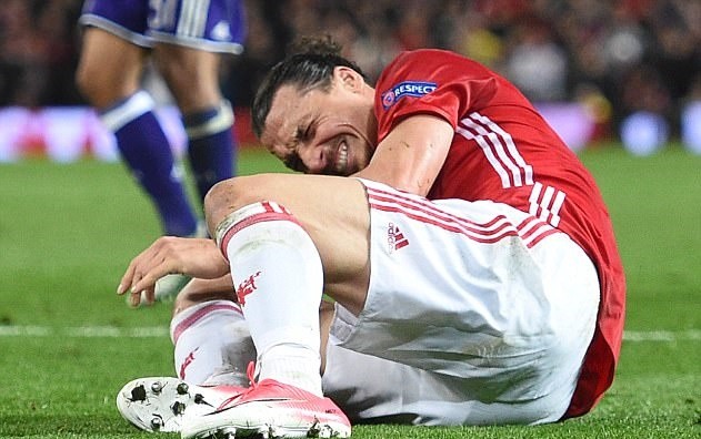 Ra mắt M.U, Ibrahimovic bắt tay với Quỷ dữ - Bóng Đá