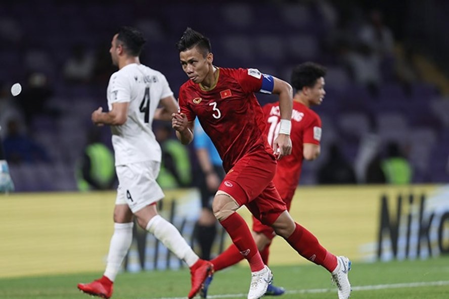 ĐT Việt Nam góp 3 cái tên trong đội hình ĐNA xuất sắc vòng bảng Asian Cup - Bóng Đá