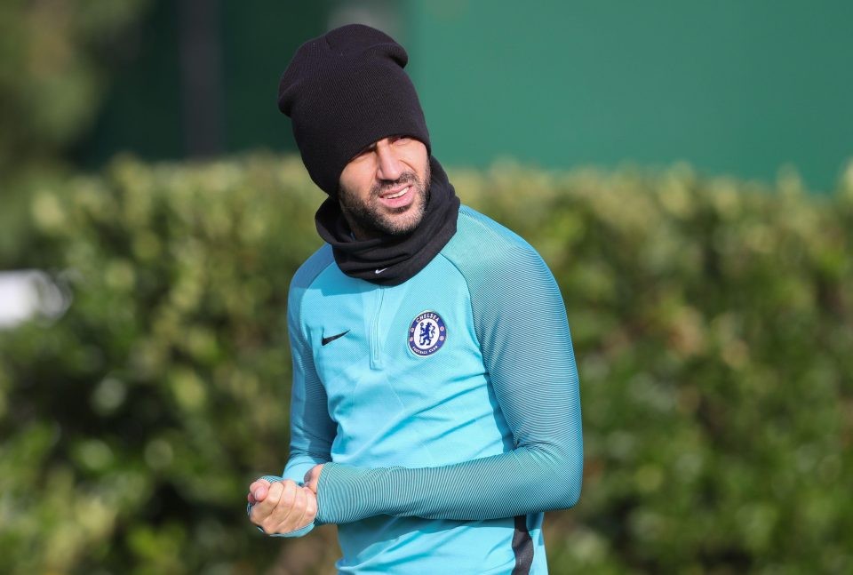 Bị Man Utd tiếp cận, Chelsea vội trói chân Fabregas - Bóng Đá