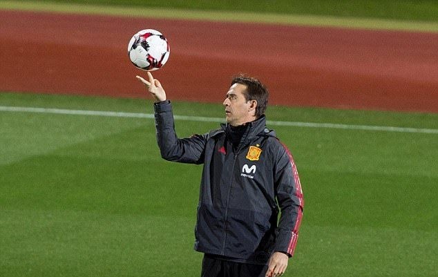 Alvaro Morata và De Gea 'chạm mặt' ở tuyển  - Bóng Đá