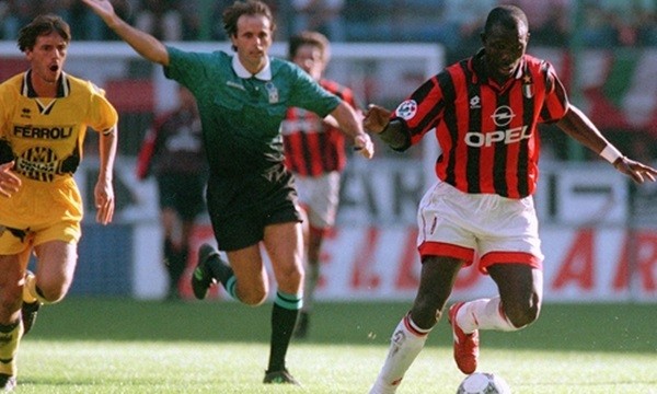 Sau hơn hai mươi năm, siêu phẩm của George Weah lại được tái hiện - Bóng Đá