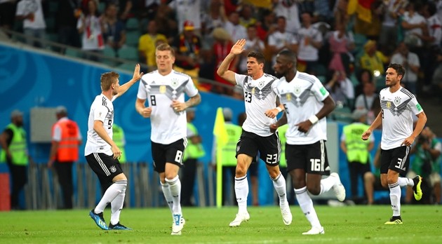 Mertesacker: 