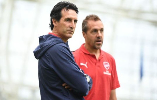 Các cầu thủ Arsenal choáng váng với quyết định 'tàn nhẫn' của Emery  - Bóng Đá
